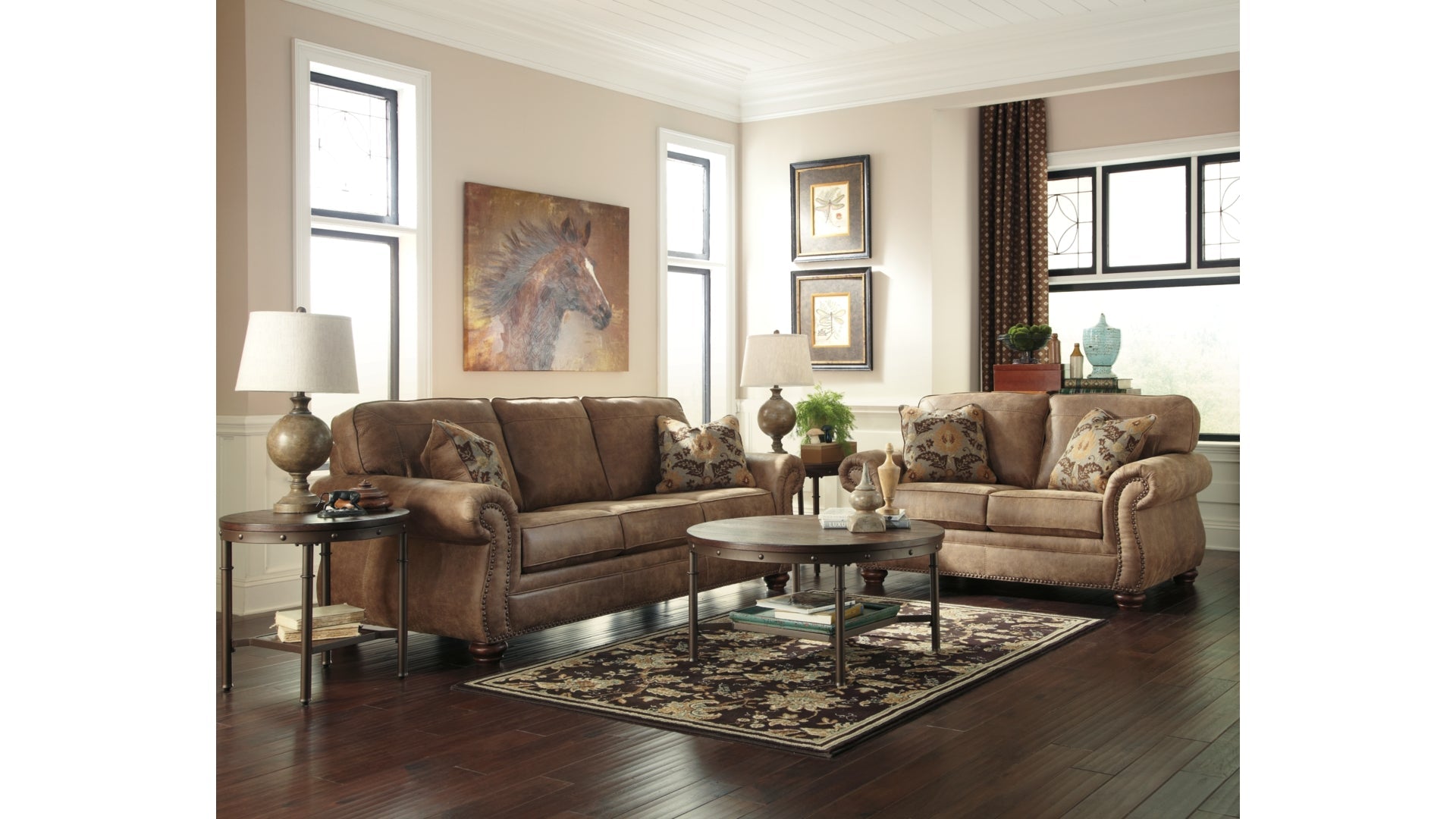 Larkinhurst Sofa