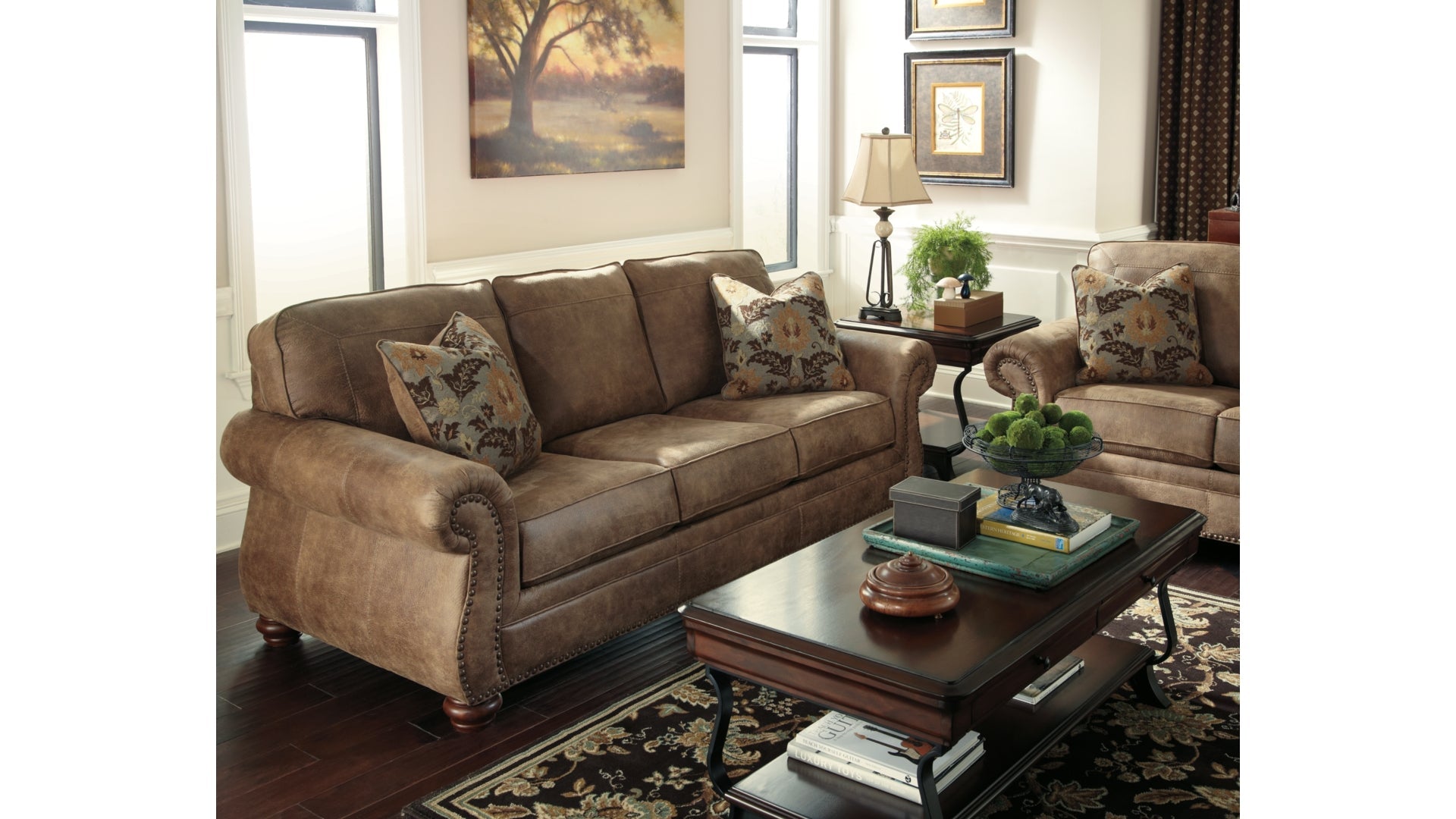 Larkinhurst Sofa