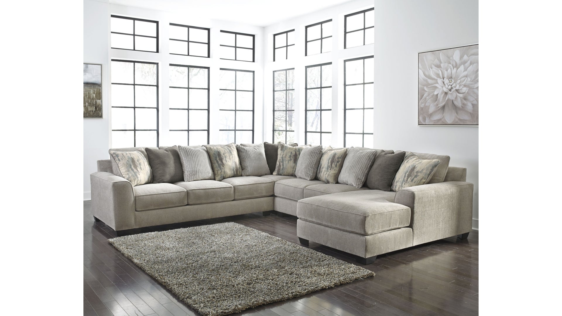 Ardsley 4-Piece Sectional with Chaise