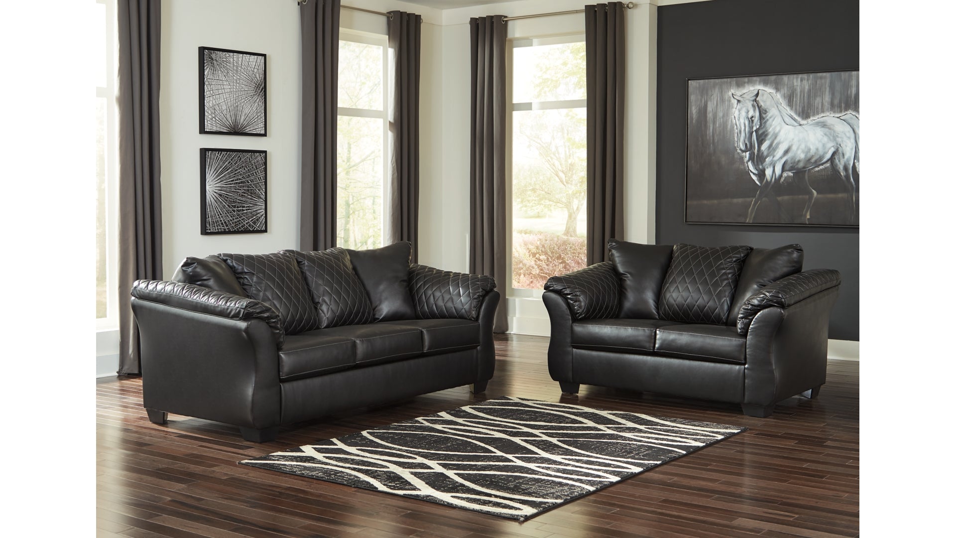 Betrillo Sofa