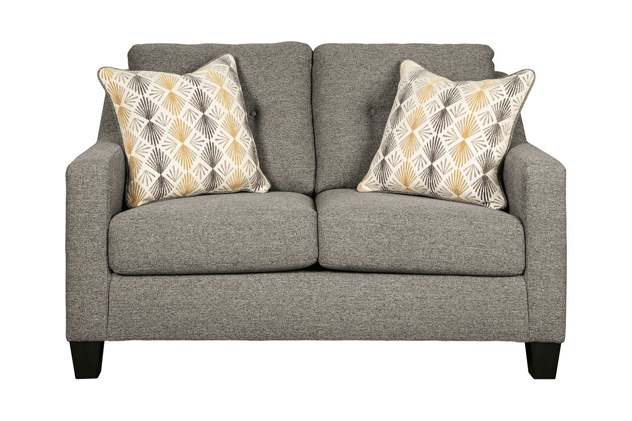 Daylon Living Room