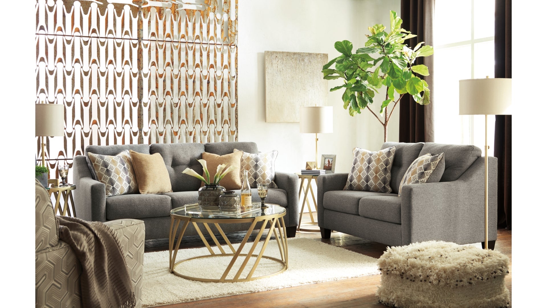 Daylon Sofa