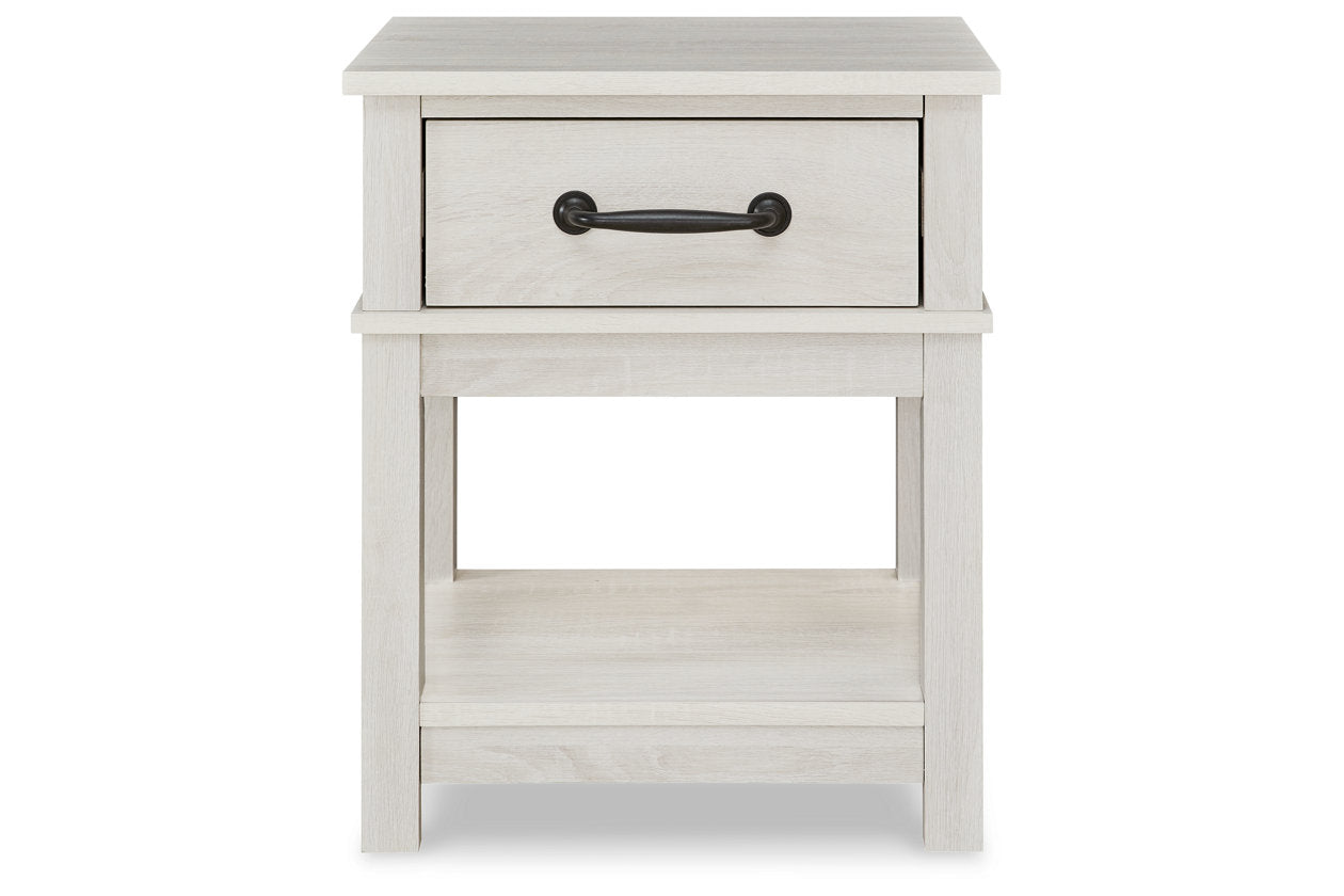 Dorrinson Nightstand