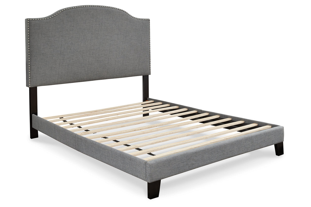 Adelloni Bed