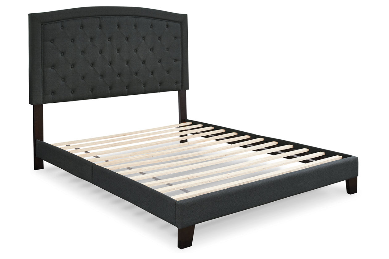 Adelloni Bed