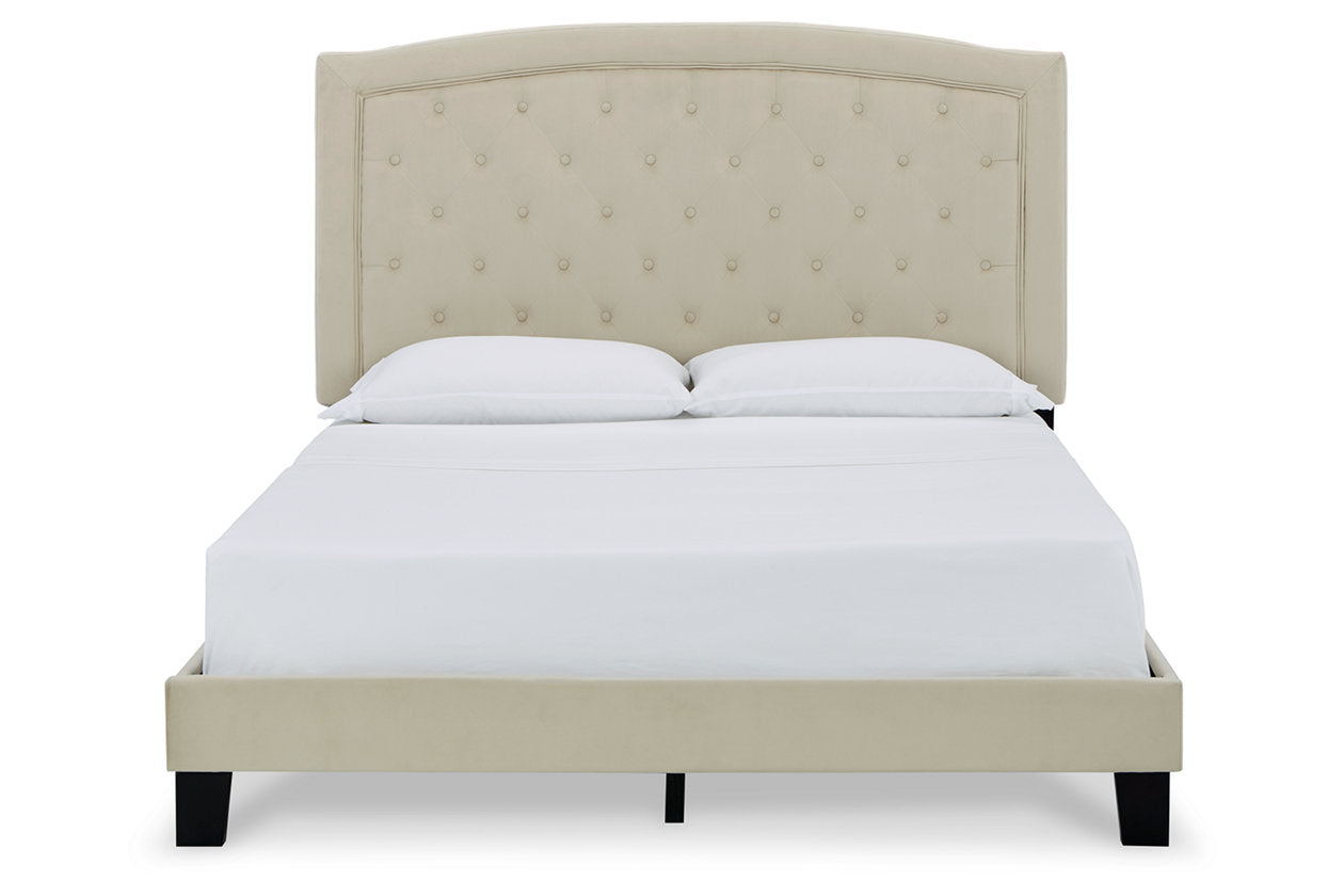 Adelloni Bed