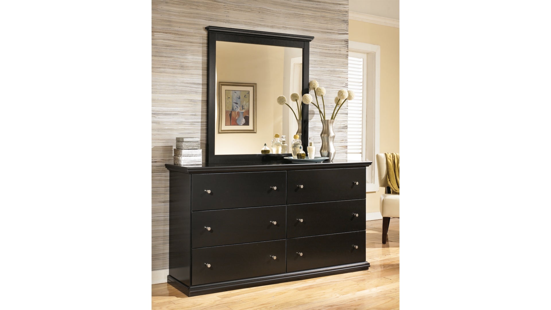 Bostwick Shoals King Panel Bed with Mirrored Dresser and Chest