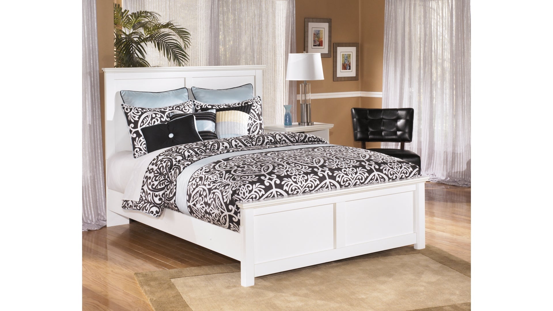 Bostwick Shoals Queen Panel Bed with Dresser