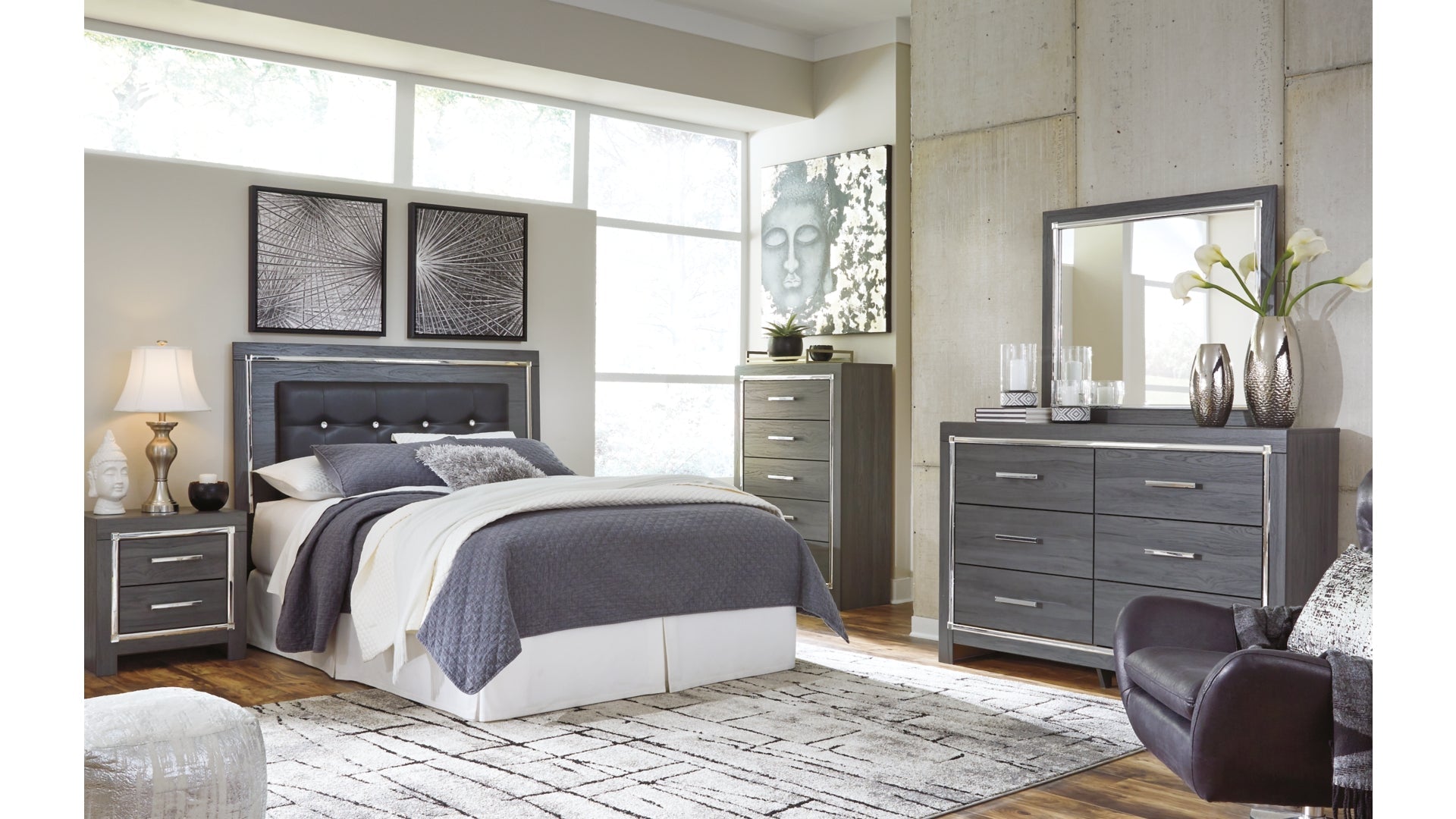 Lodanna Queen/Full Upholstered Panel Headboard Bed with Mirrored Dresser and Chest