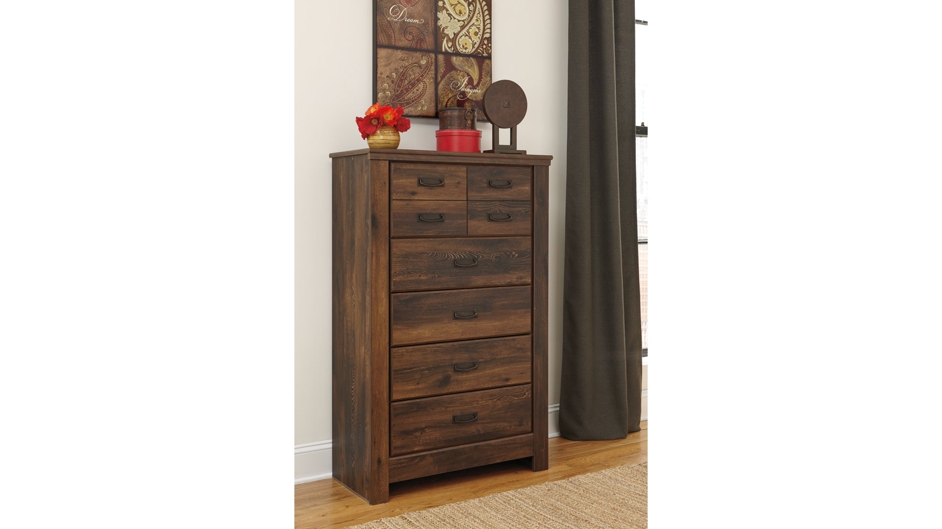 Quinden Queen Panel Bed with Mirrored Dresser and Chest