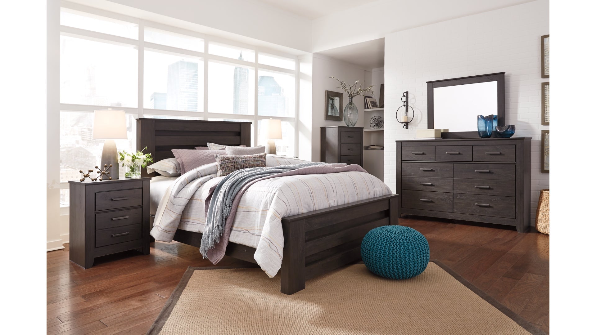Brinxton Queen Panel Bed with Dresser