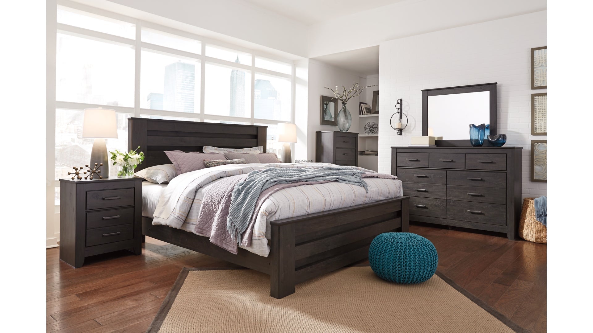 Brinxton King Panel Bed with Mirrored Dresser and Chest