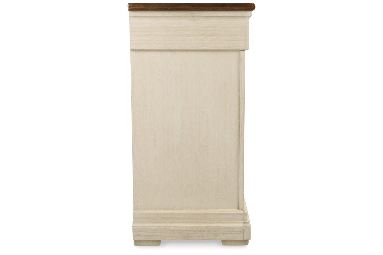 Bolanburg Dresser