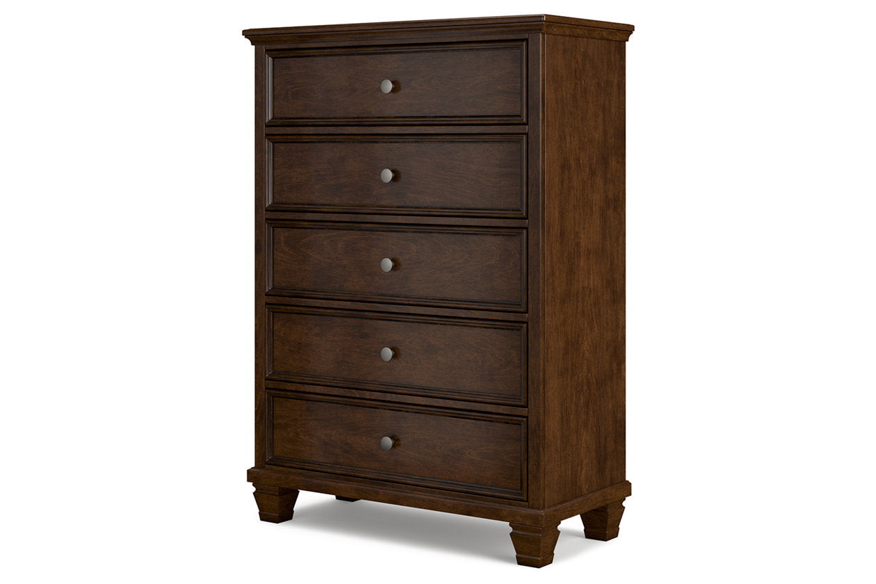 Danabrin Chest
