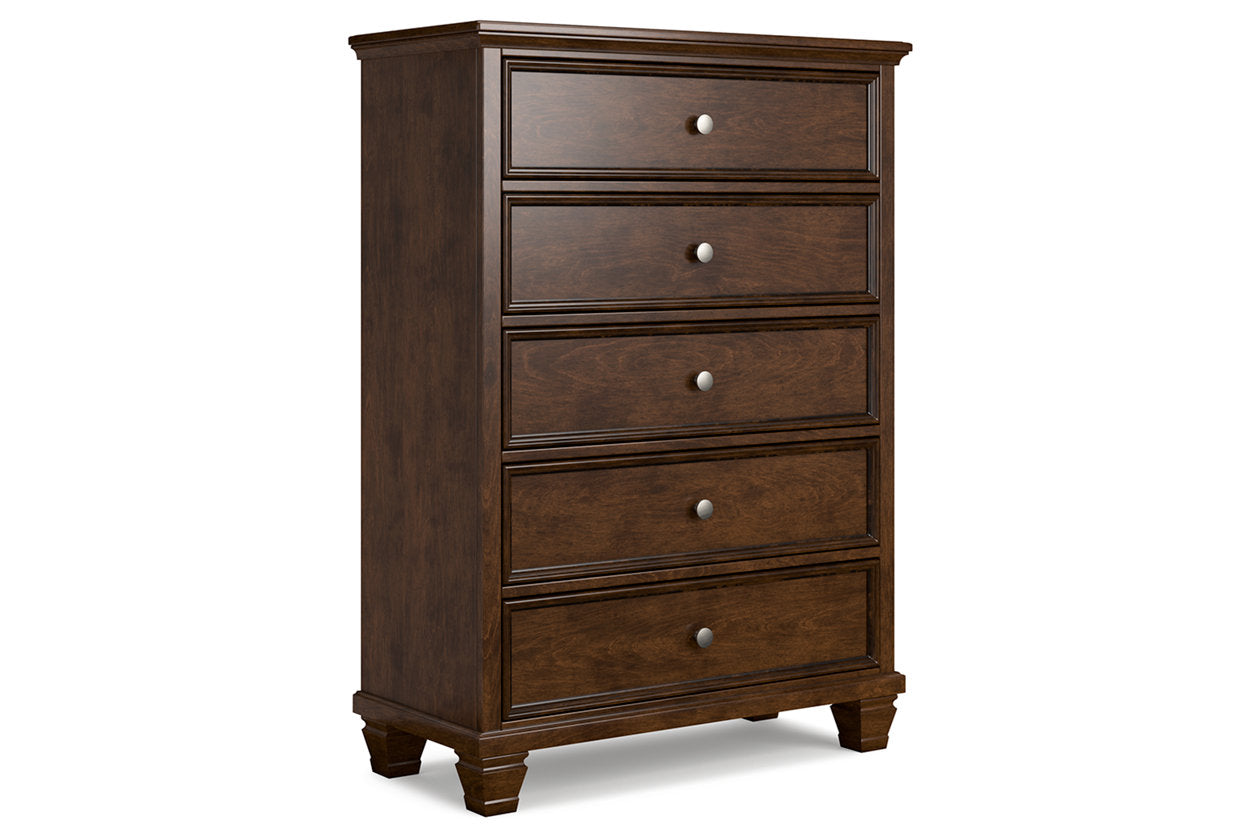 Danabrin Chest