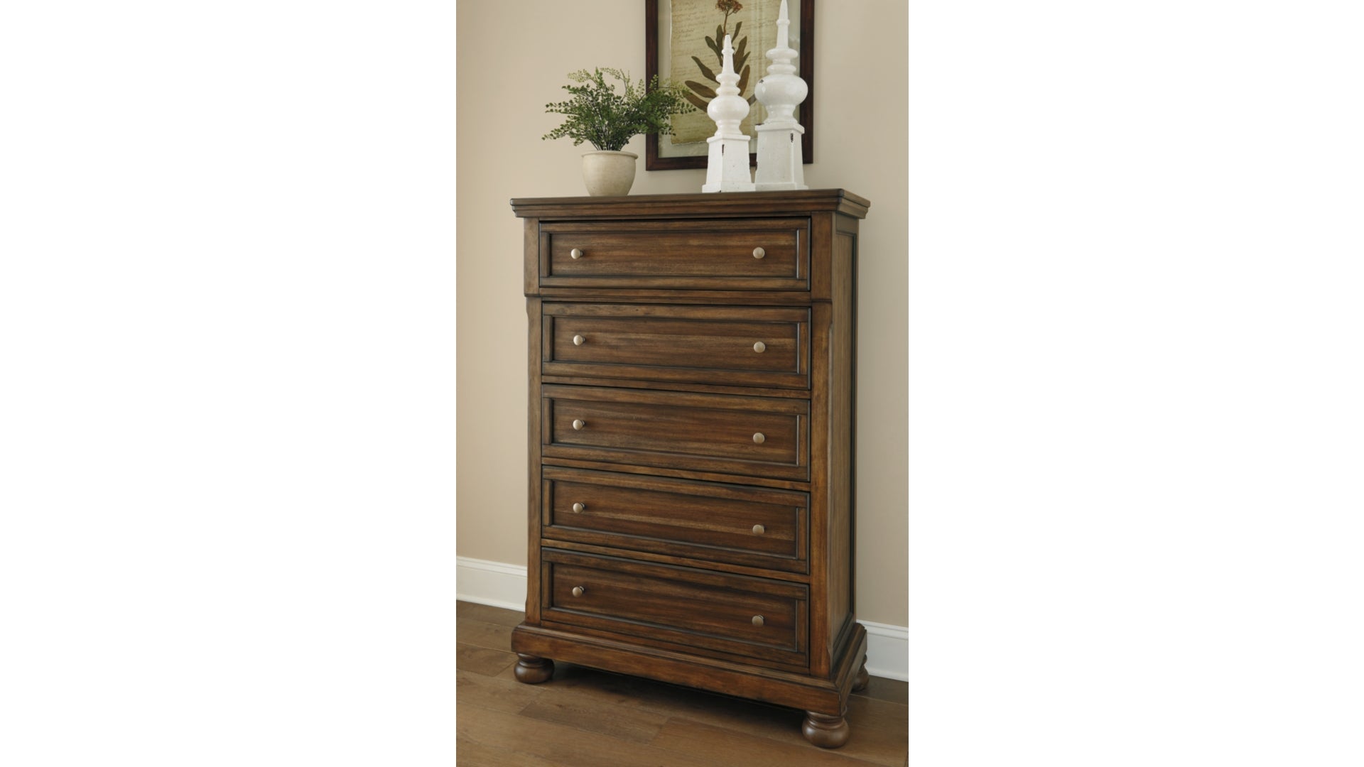 Flynnter California King Panel Bed with Mirrored Dresser and Chest