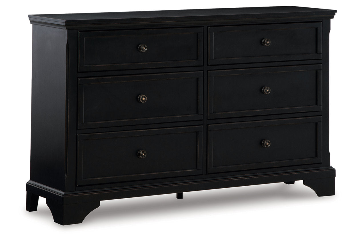 Chylanta Dresser