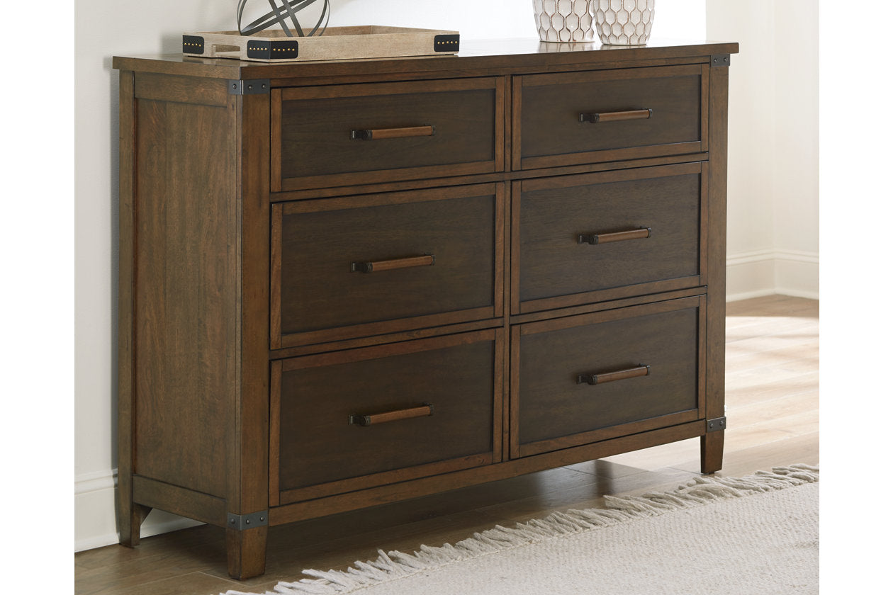 Wyattfield Dresser