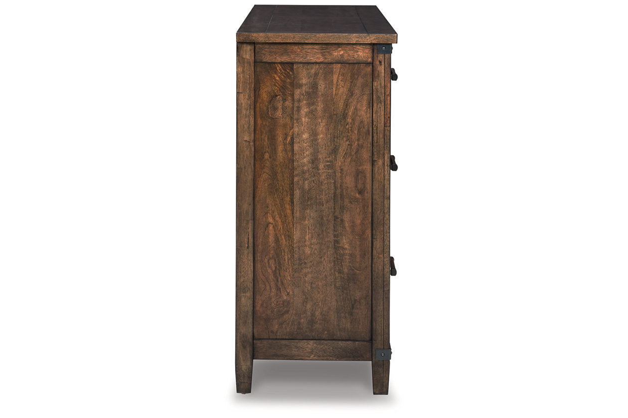 Wyattfield Dresser