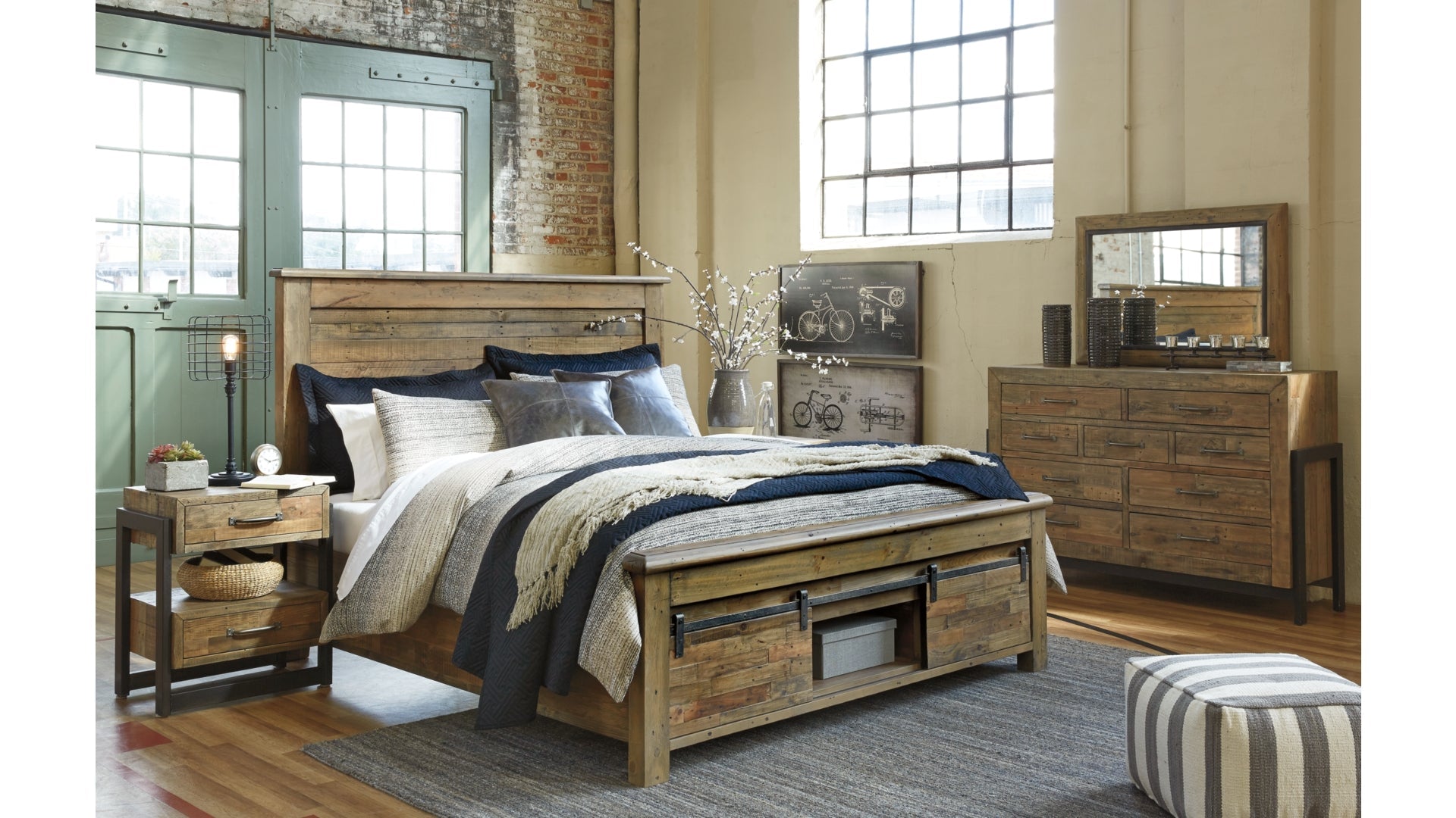 Sommerford California King Panel Bed with Storage with Dresser
