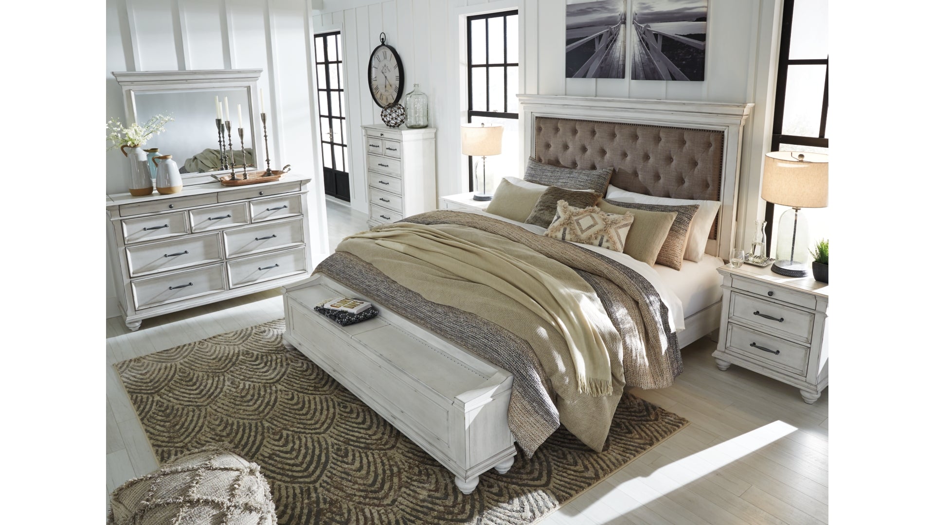 Kanwyn Queen Panel Bed with Storage with Dresser