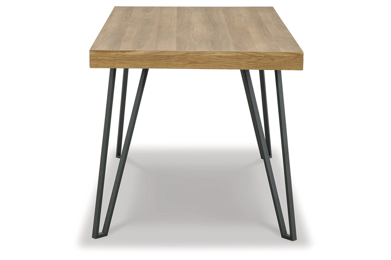 Strumford Dining Room