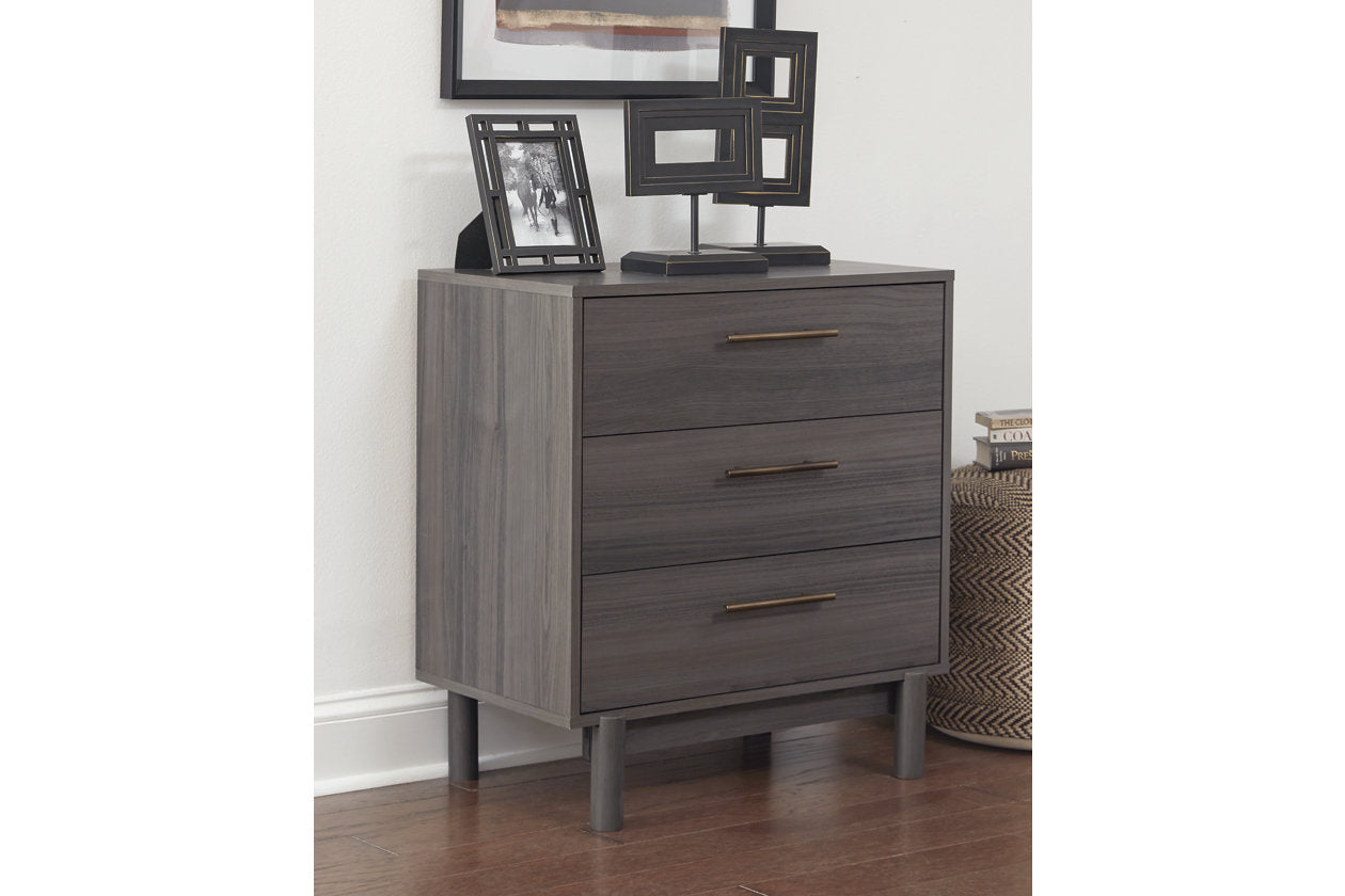 Brymont Chest