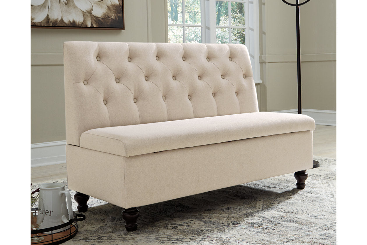 Gwendale Storage Bench
