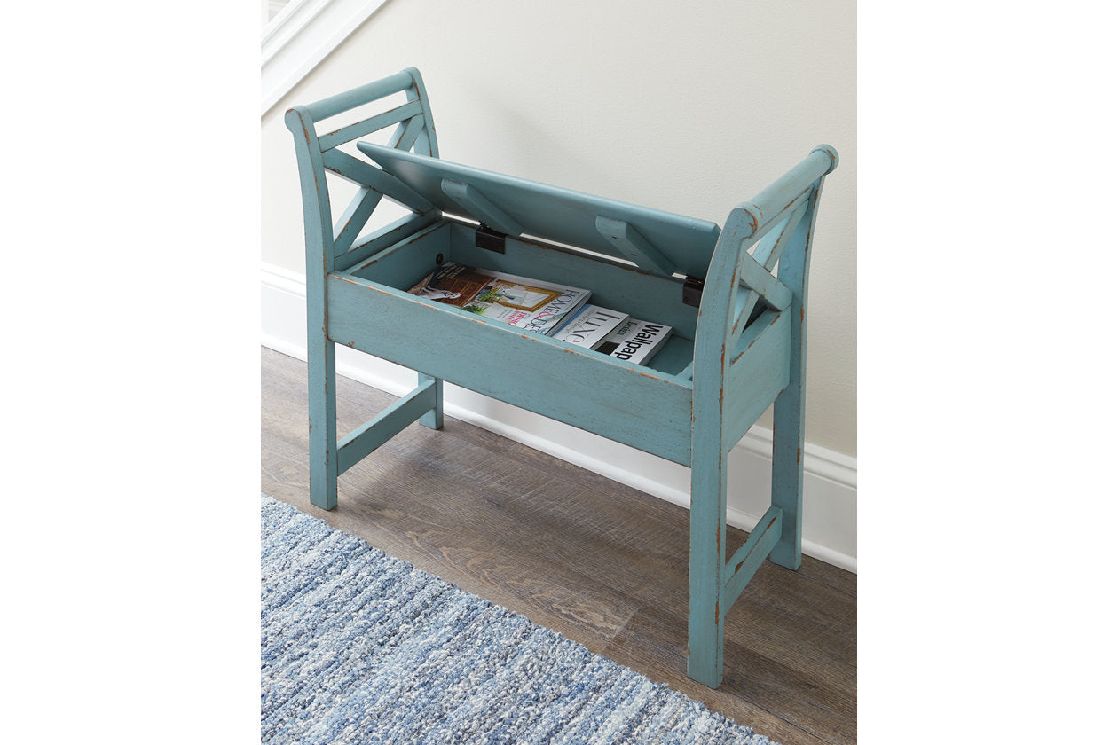 Heron Ridge Bench
