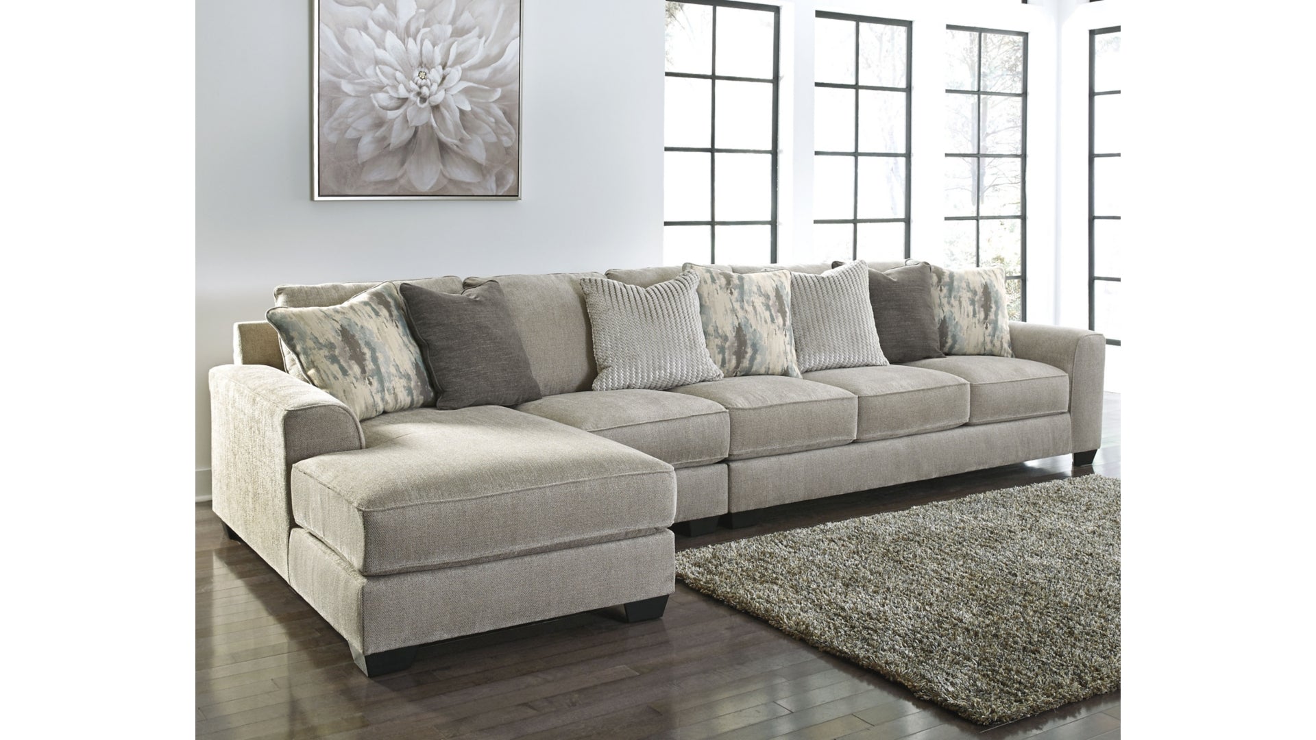 Ardsley 3-Piece Sectional with Chaise