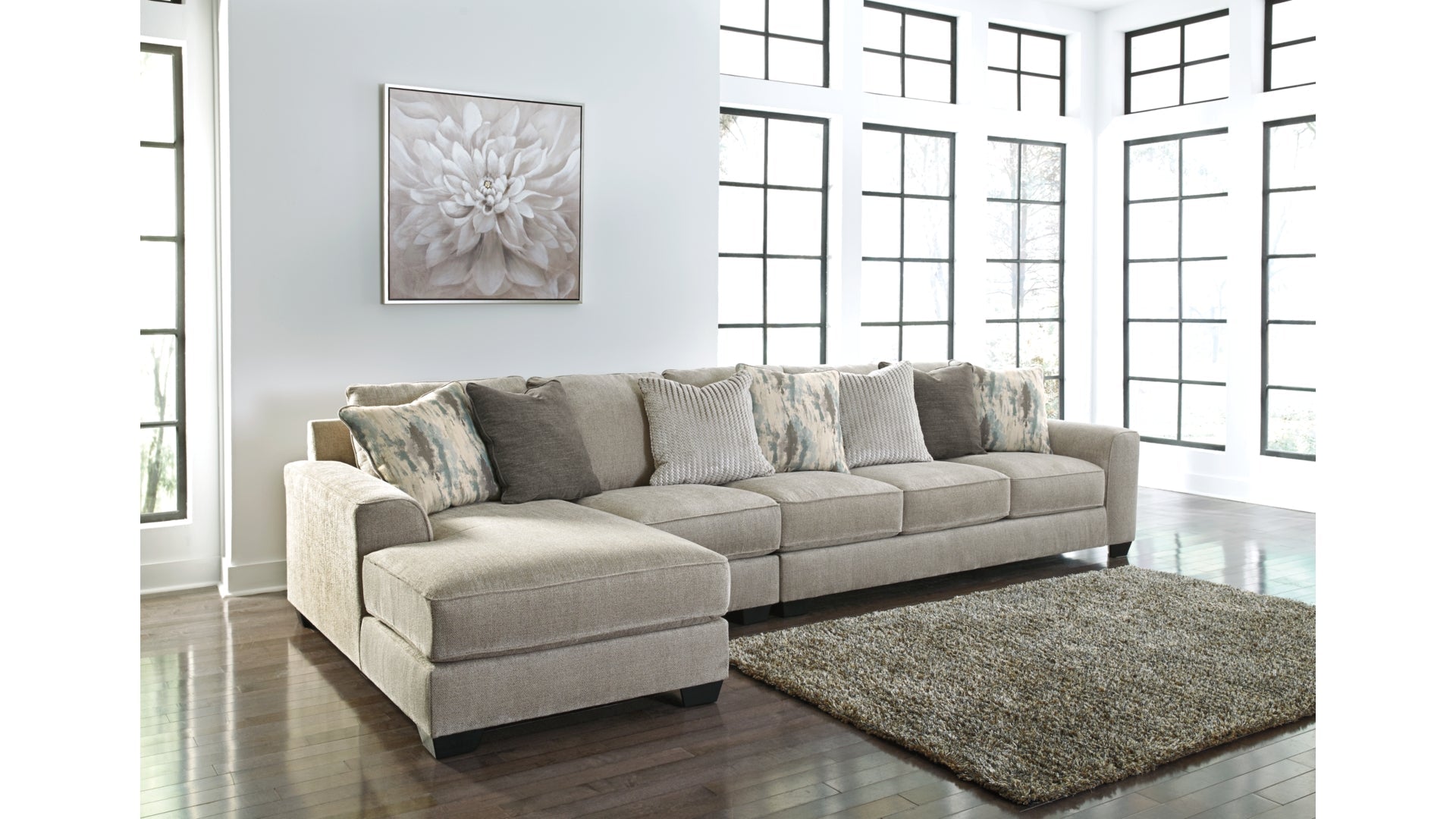 Ardsley 3-Piece Sectional with Chaise