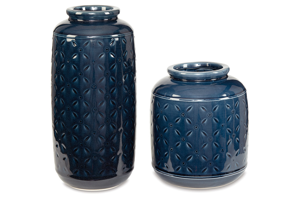 Marenda Vase