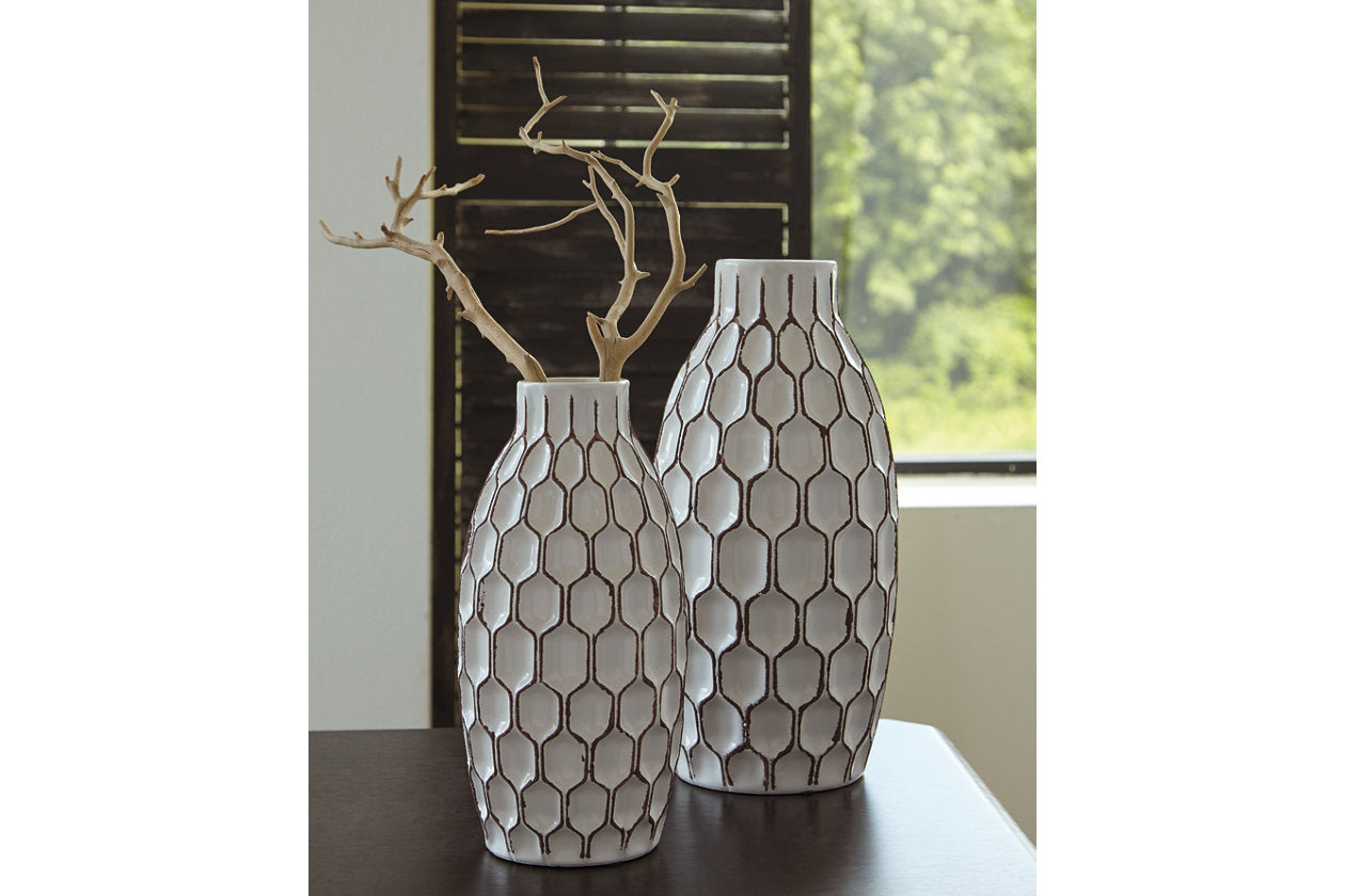 Dionna Vase