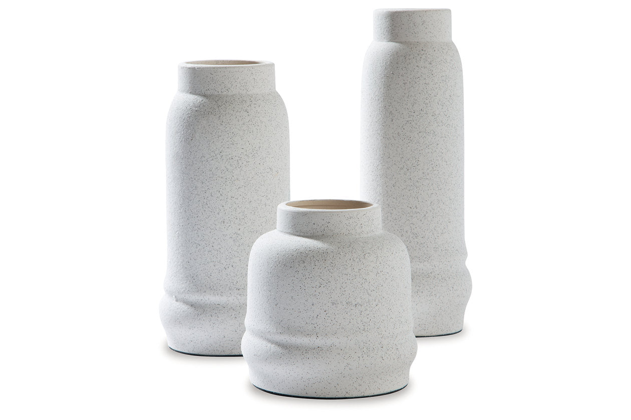 Jayden Vase