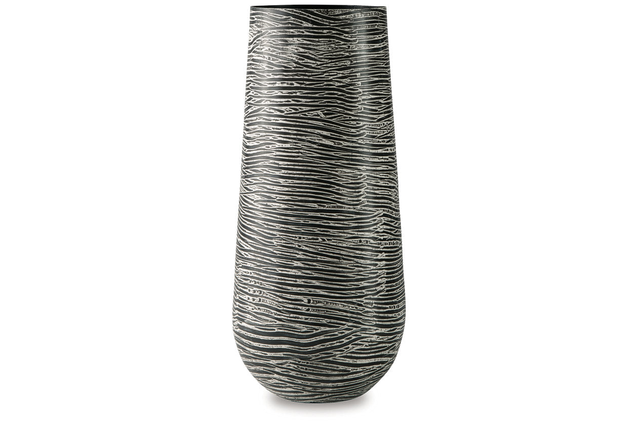 Fynn Vase