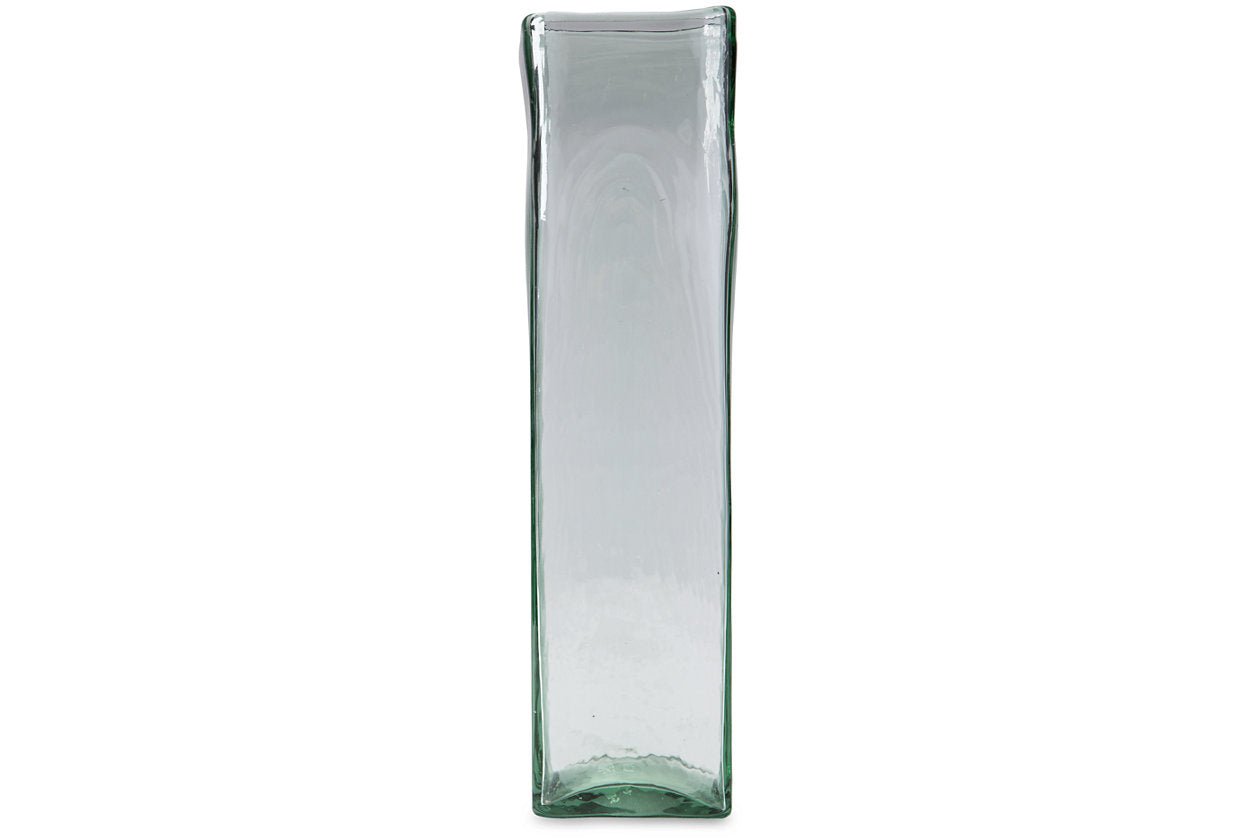 Taylow Vase