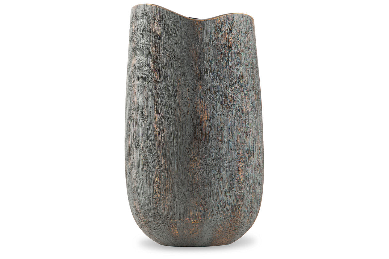 Iverly Vase