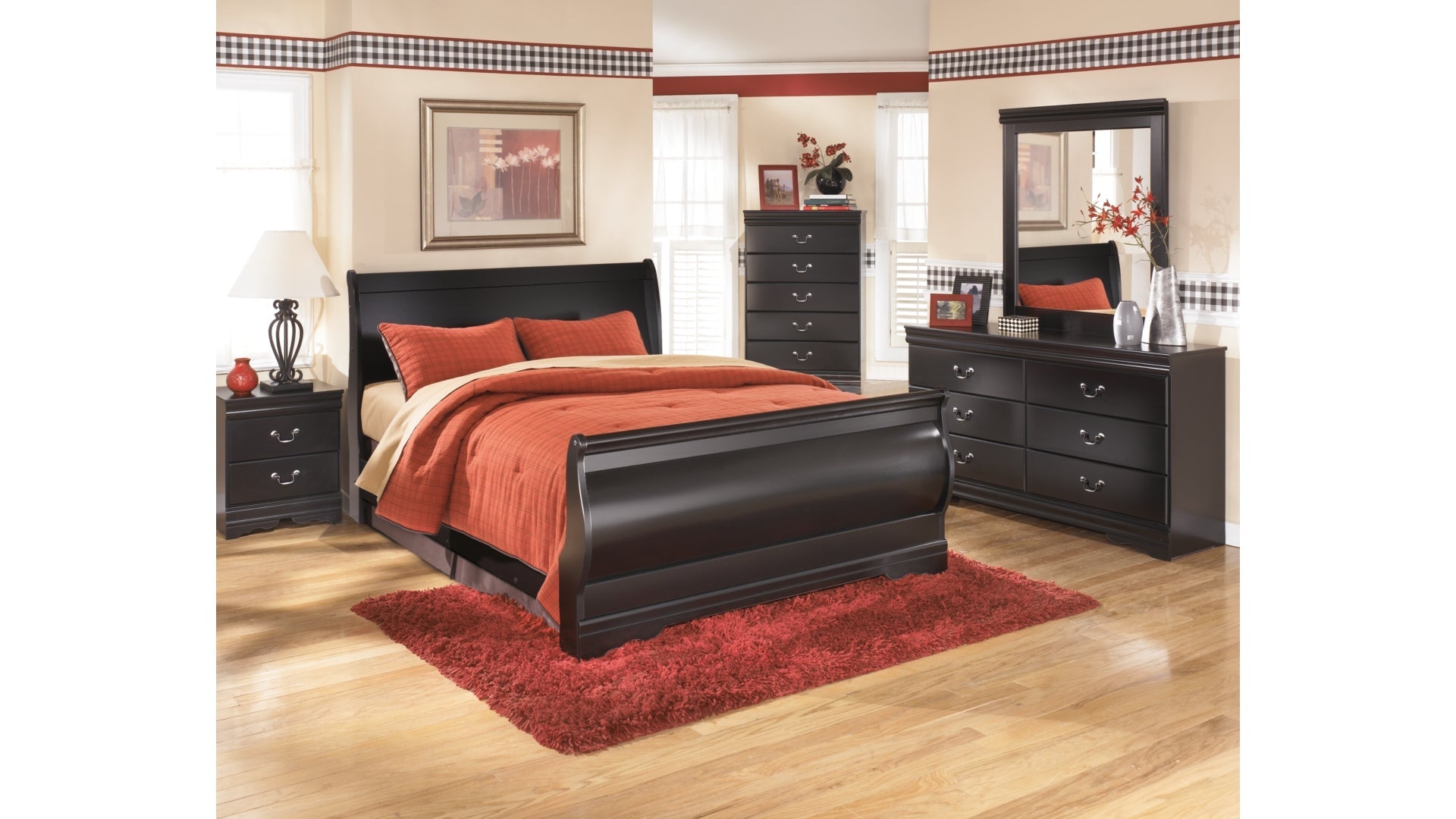 Huey Vineyard Queen Sleigh Bed with Mirrored Dresser, Chest and Nightstand