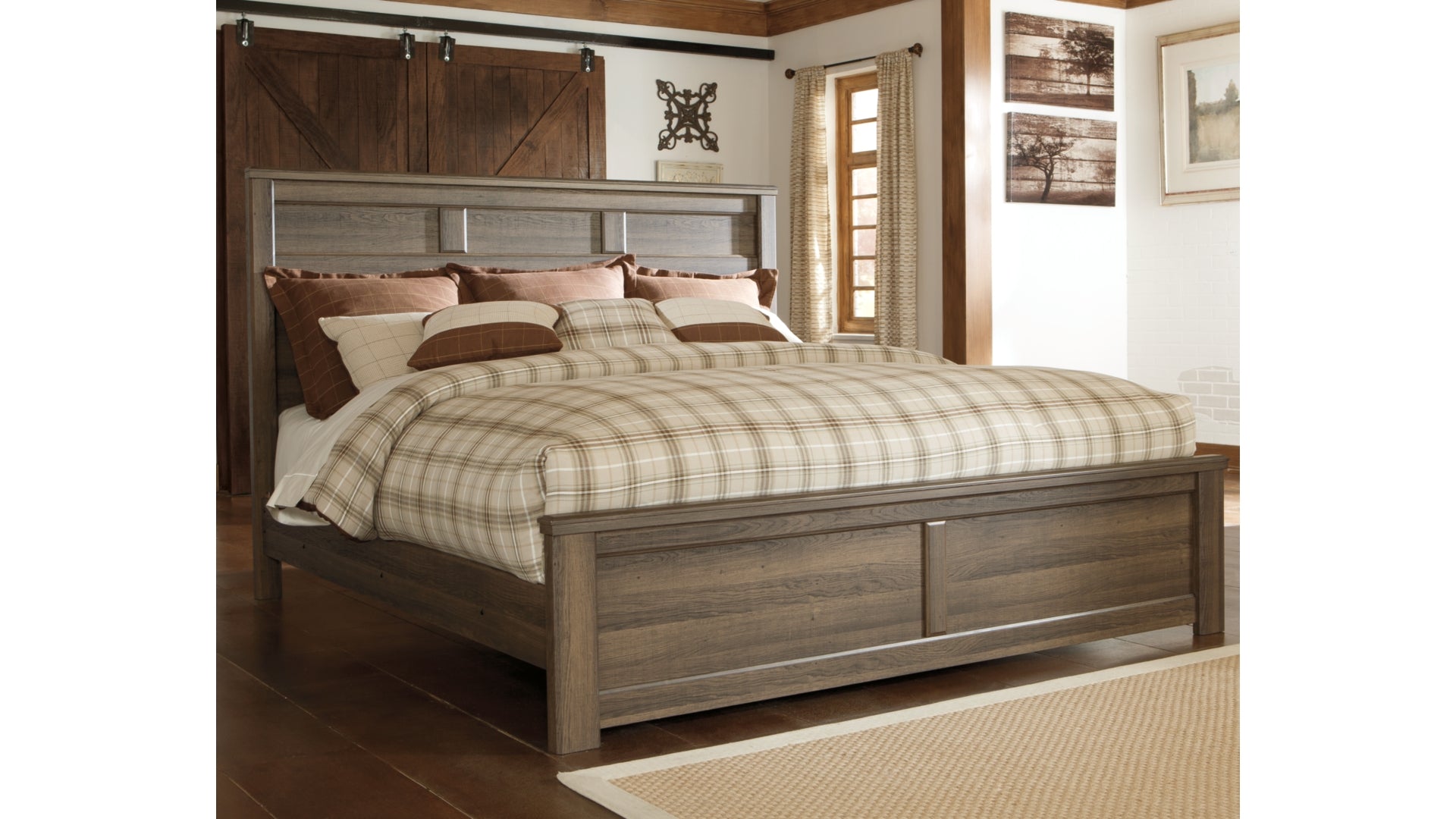 Juararo King Panel Bed with Mirrored Dresser, Chest and Nightstand