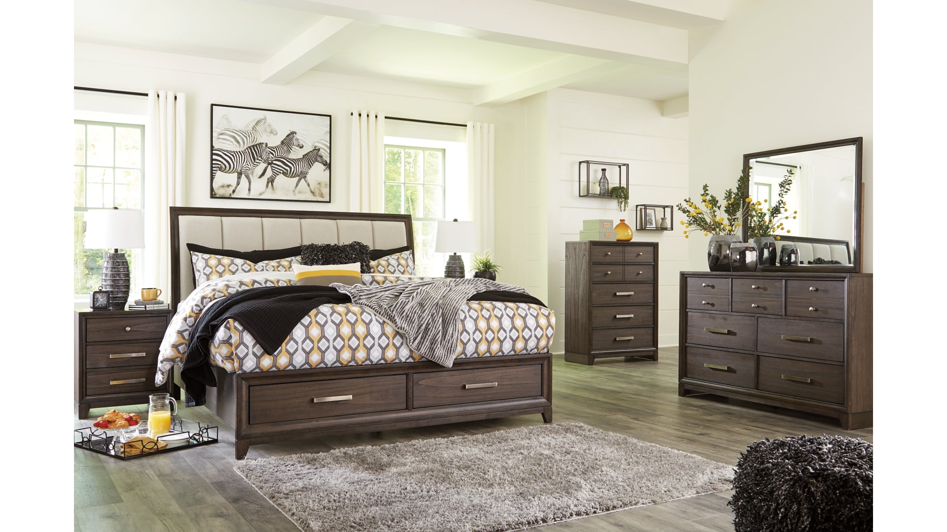 Brueban California King Panel Bed with 2 Storage Drawers with Mirrored Dresser and Chest