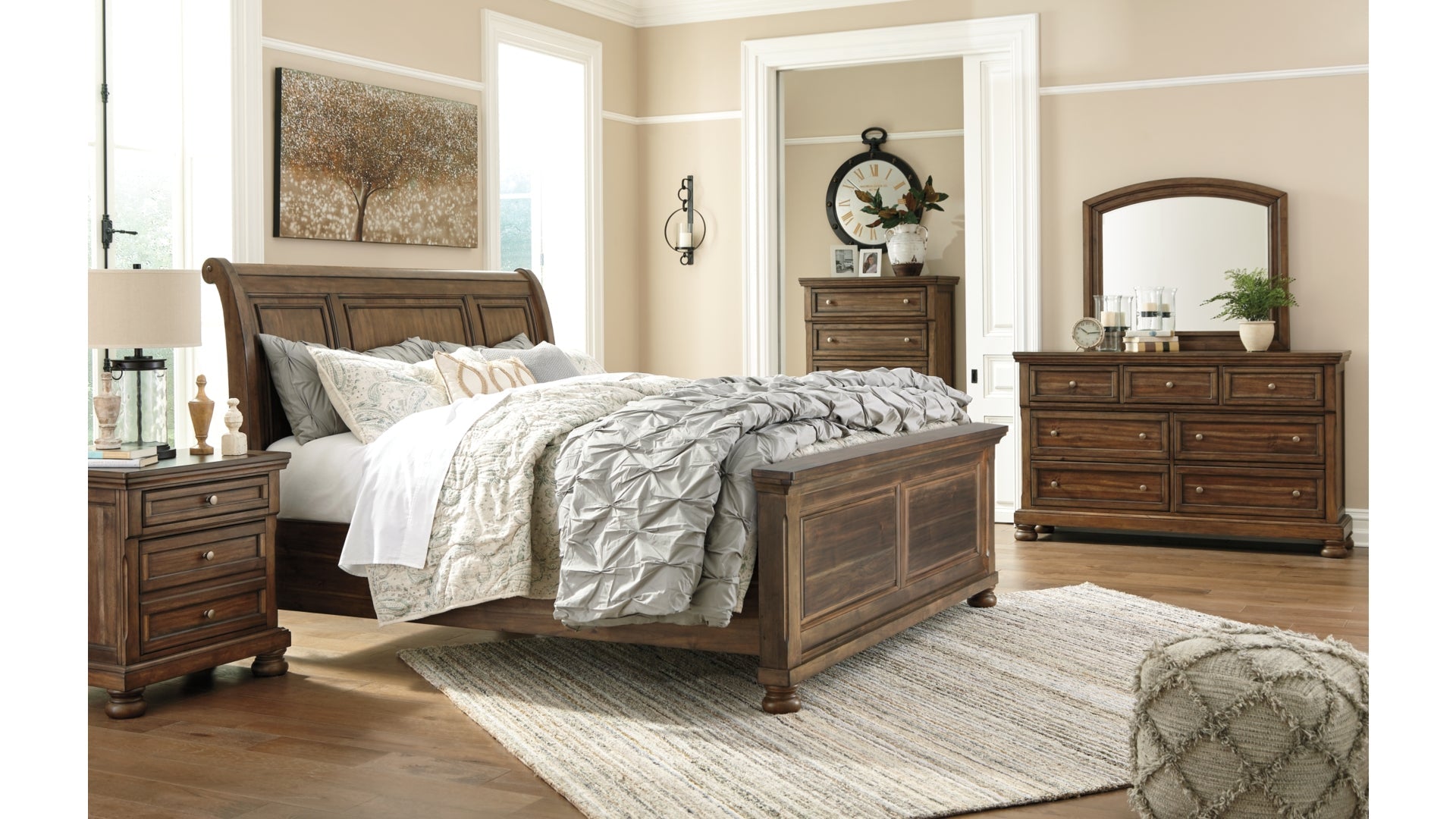 Flynnter Queen Panel Bed with 2 Storage Drawers with Mirrored Dresser, Chest and Nightstand