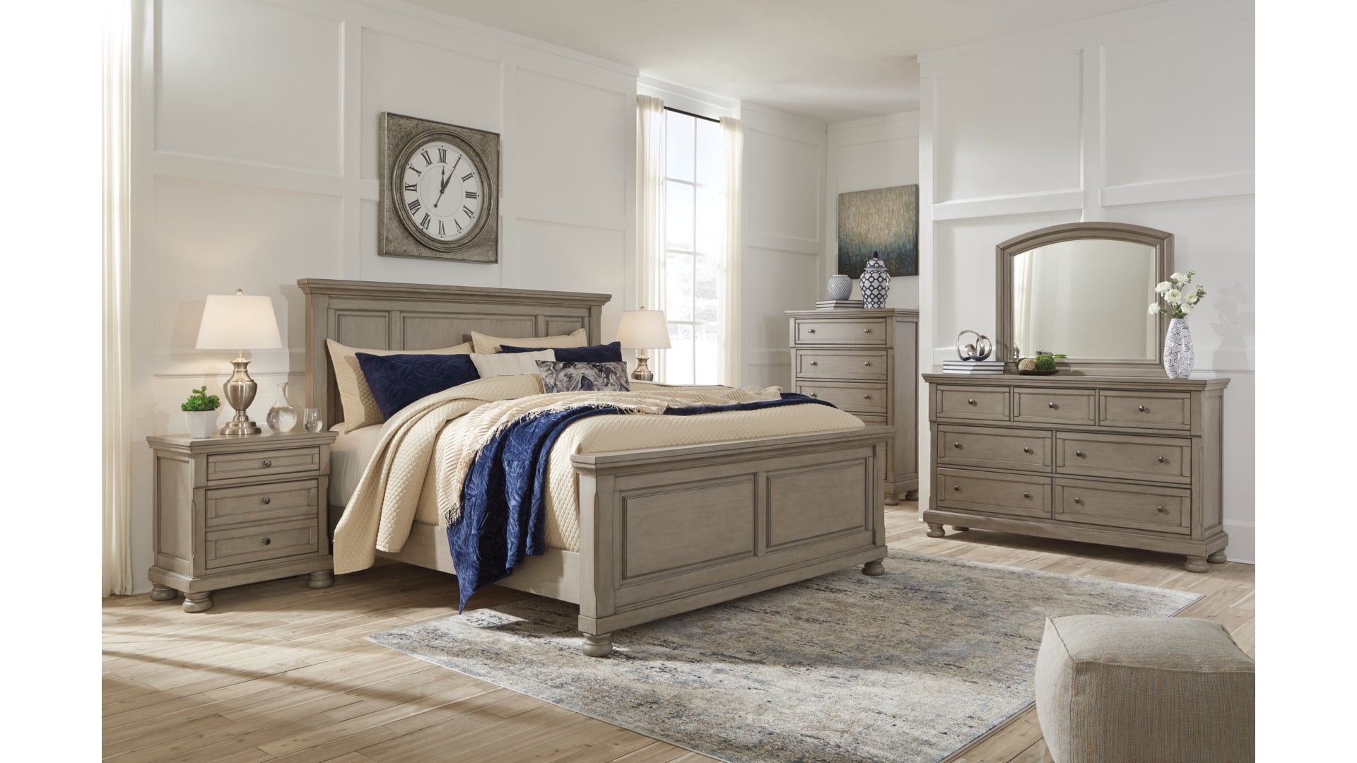 Lettner Queen Panel Bed with Mirrored Dresser, Chest and Nightstand