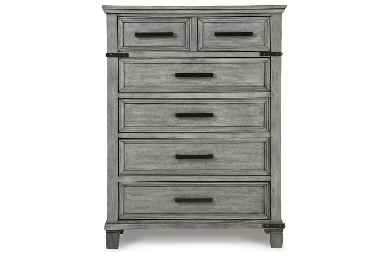 Russelyn Chest
