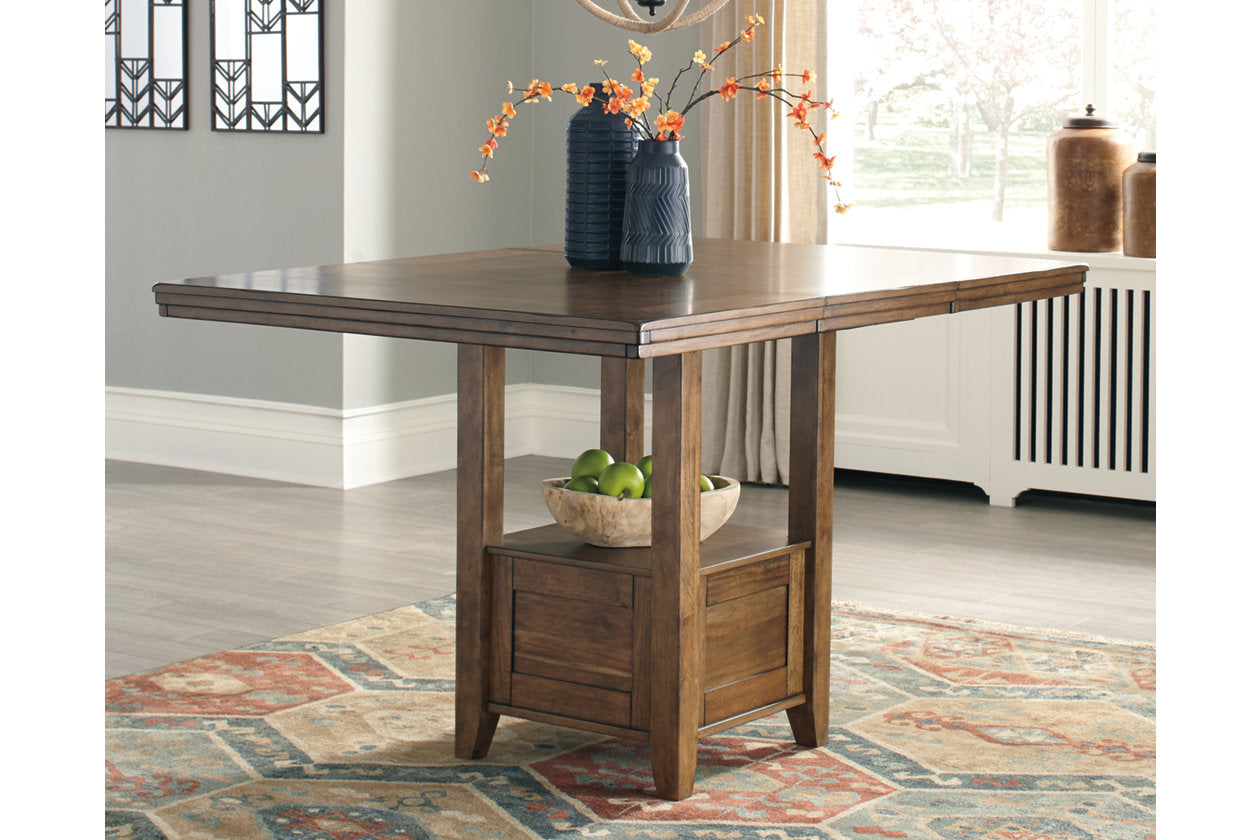 Flaybern Dining Room
