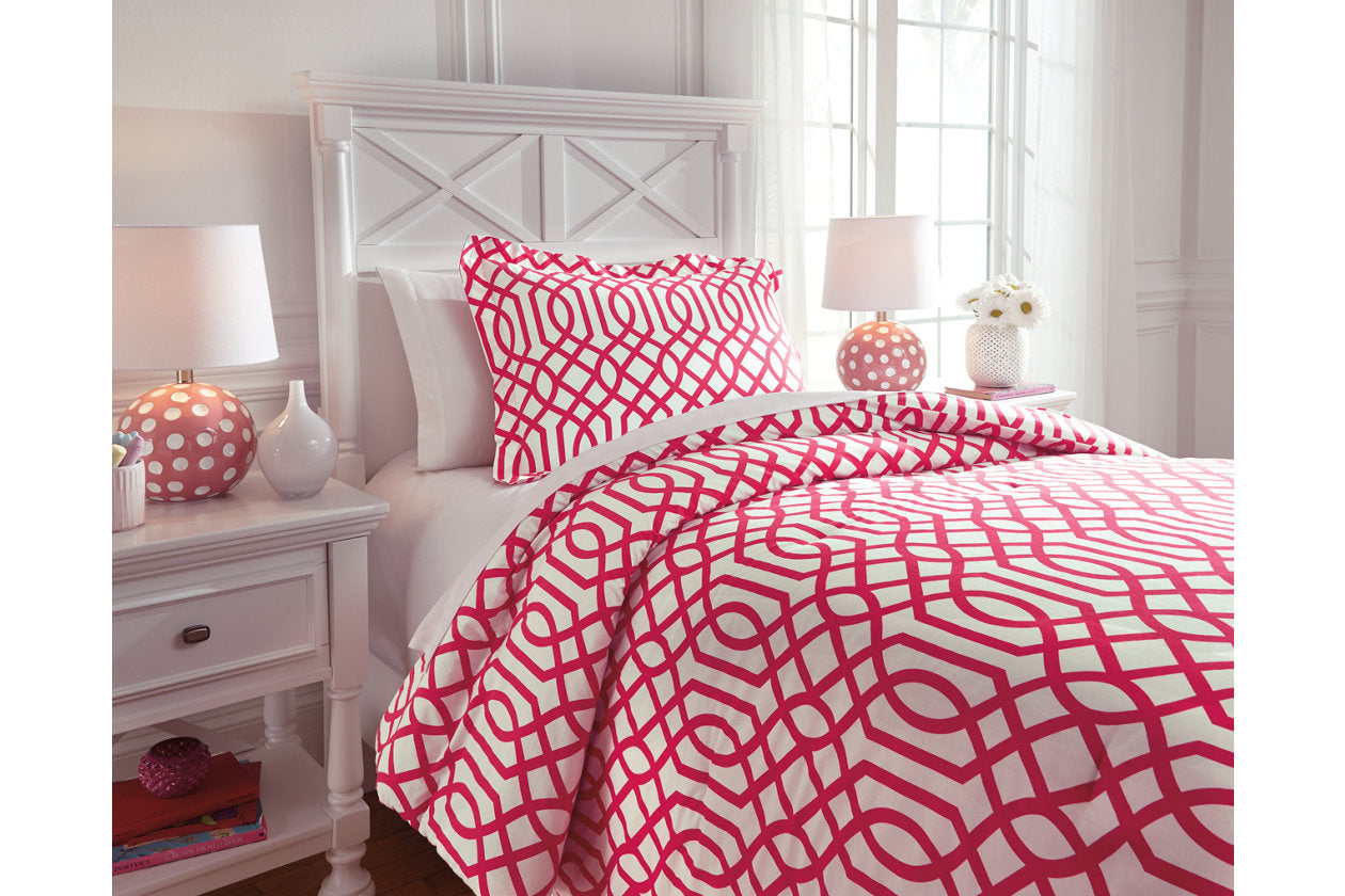 Loomis Comforter Sets