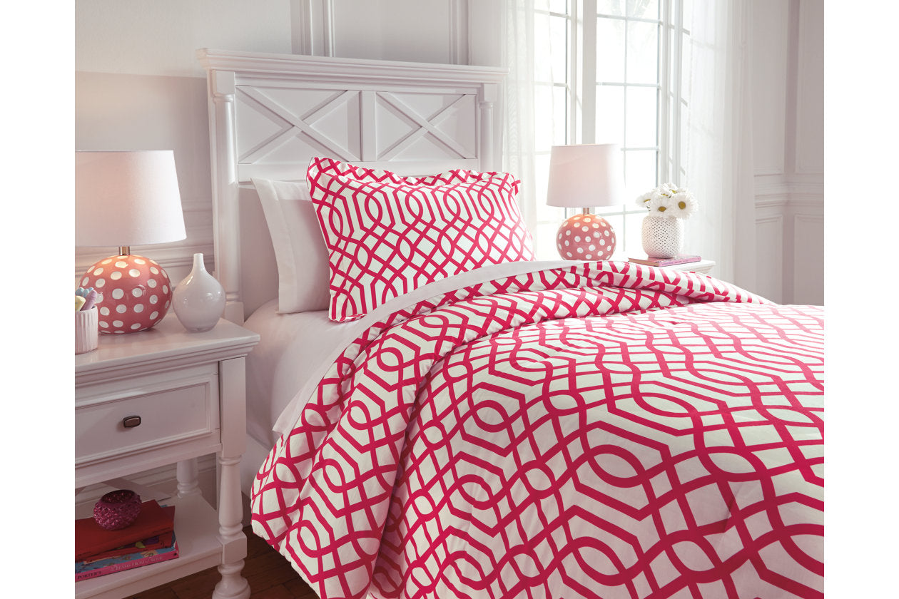 Loomis Comforter Sets