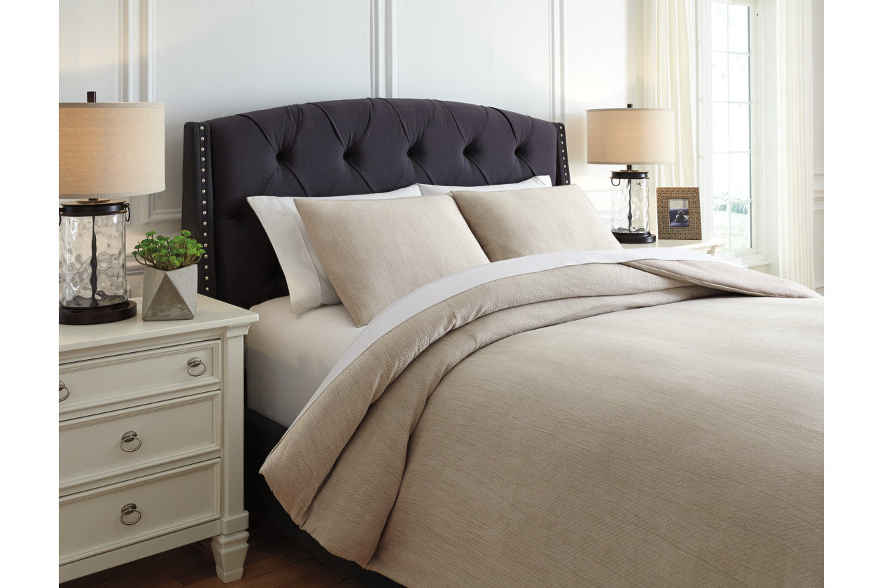 Mayda Comforter Sets